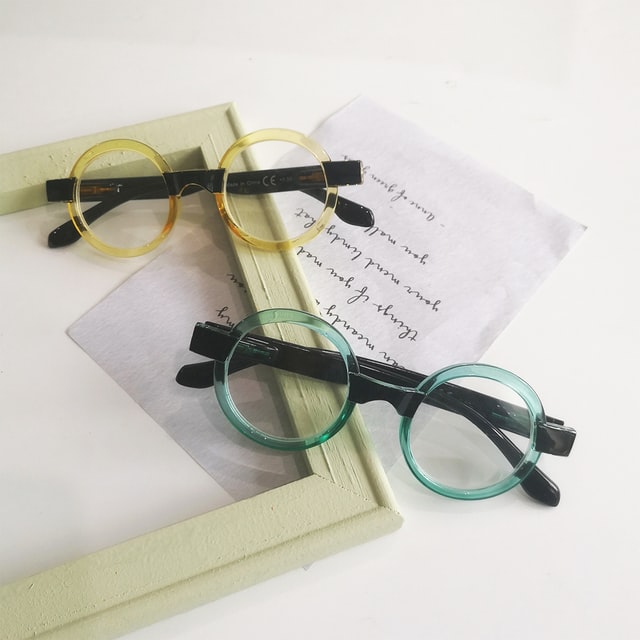 2 Ways You Can Embrace Life With Your New Eyeglasses
